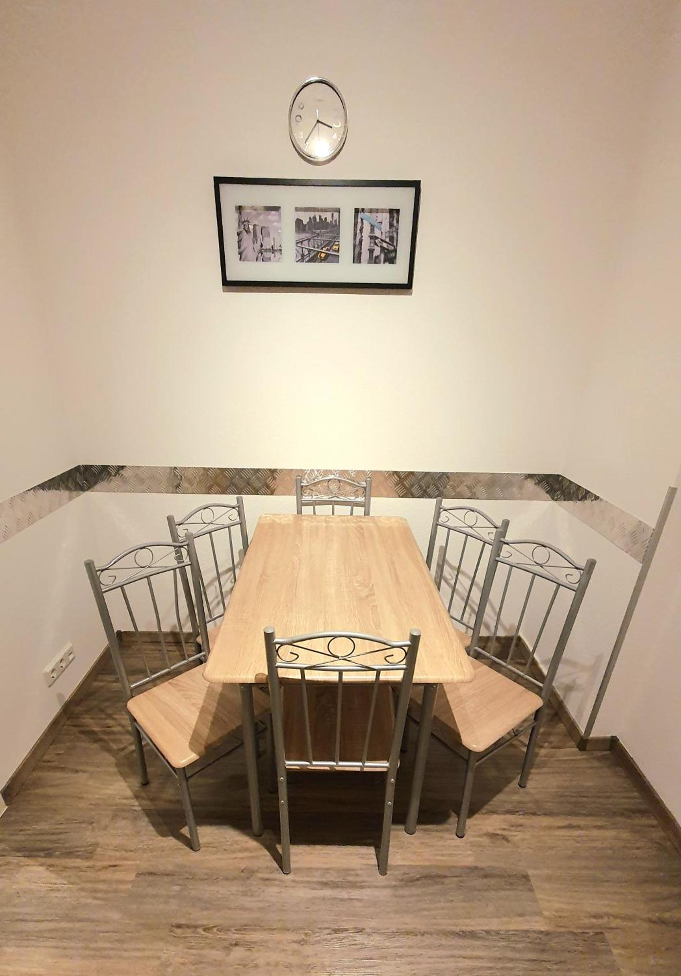 Frankes Sleep Inn, 4, 2, 1 Raumwohnungen, Sauna Φέλμπερτ Εξωτερικό φωτογραφία