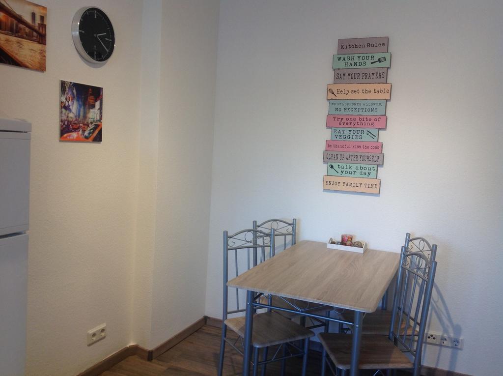 Frankes Sleep Inn, 4, 2, 1 Raumwohnungen, Sauna Φέλμπερτ Εξωτερικό φωτογραφία